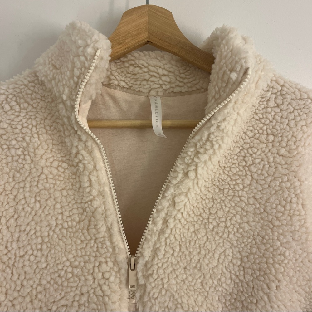 Fabletics Teddy Jacket - Picture 2 of 5